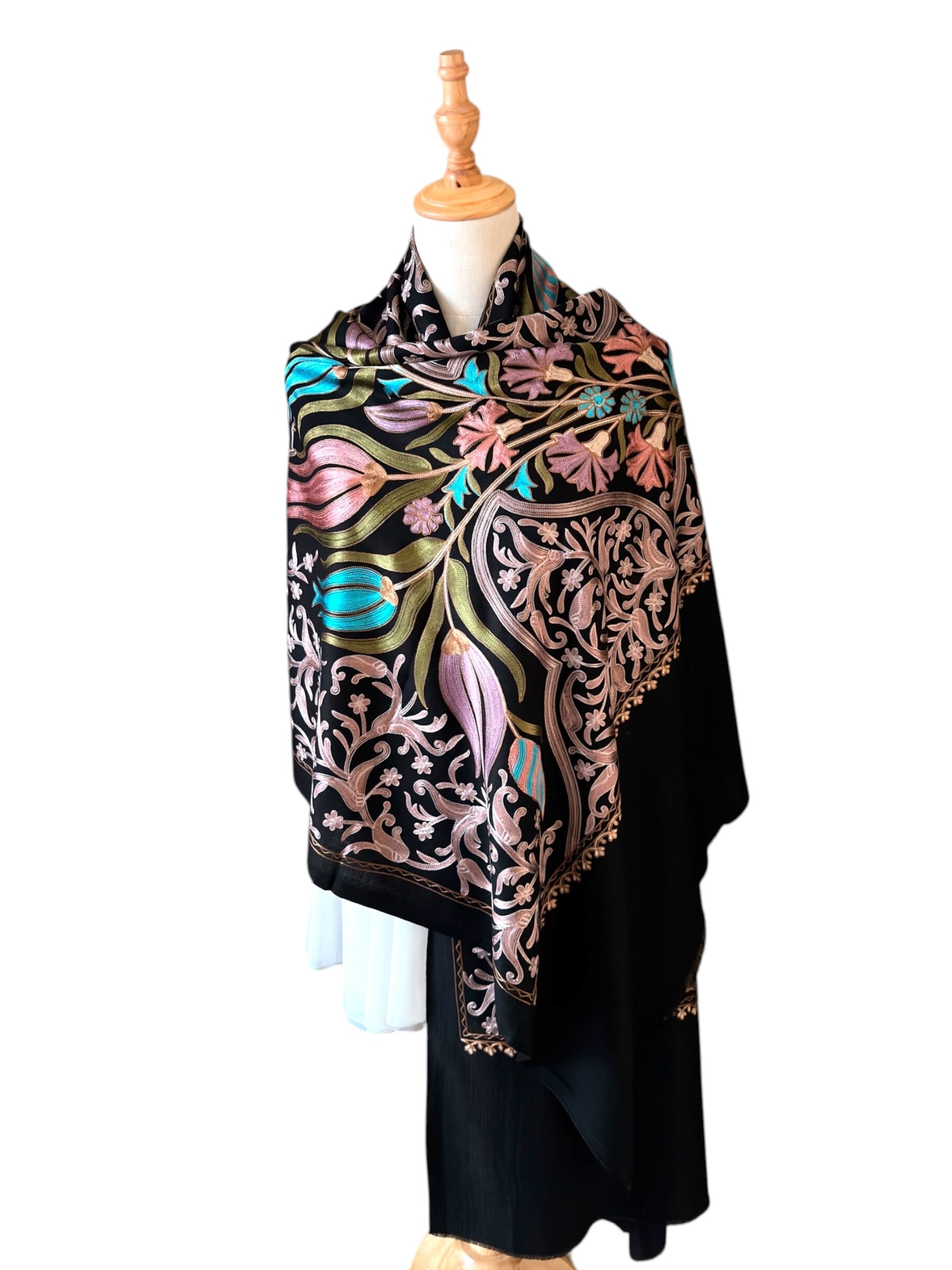 Noori Couture black handwoven Nalki Jamawar shawl featuring intricate floral silk embroidery on fine wool fabric.
