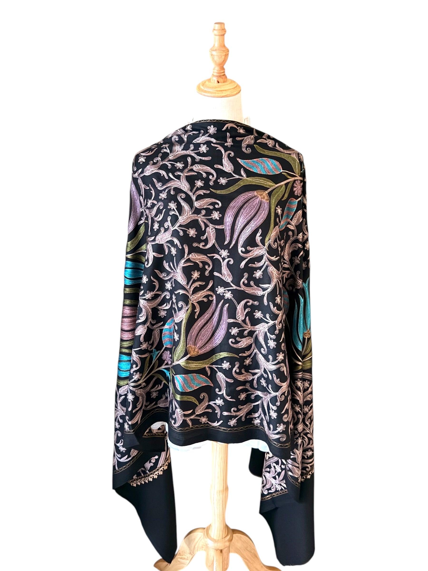 Noori Couture black handwoven Nalki Jamawar shawl with intricate floral silk embroidery on fine wool fabric.